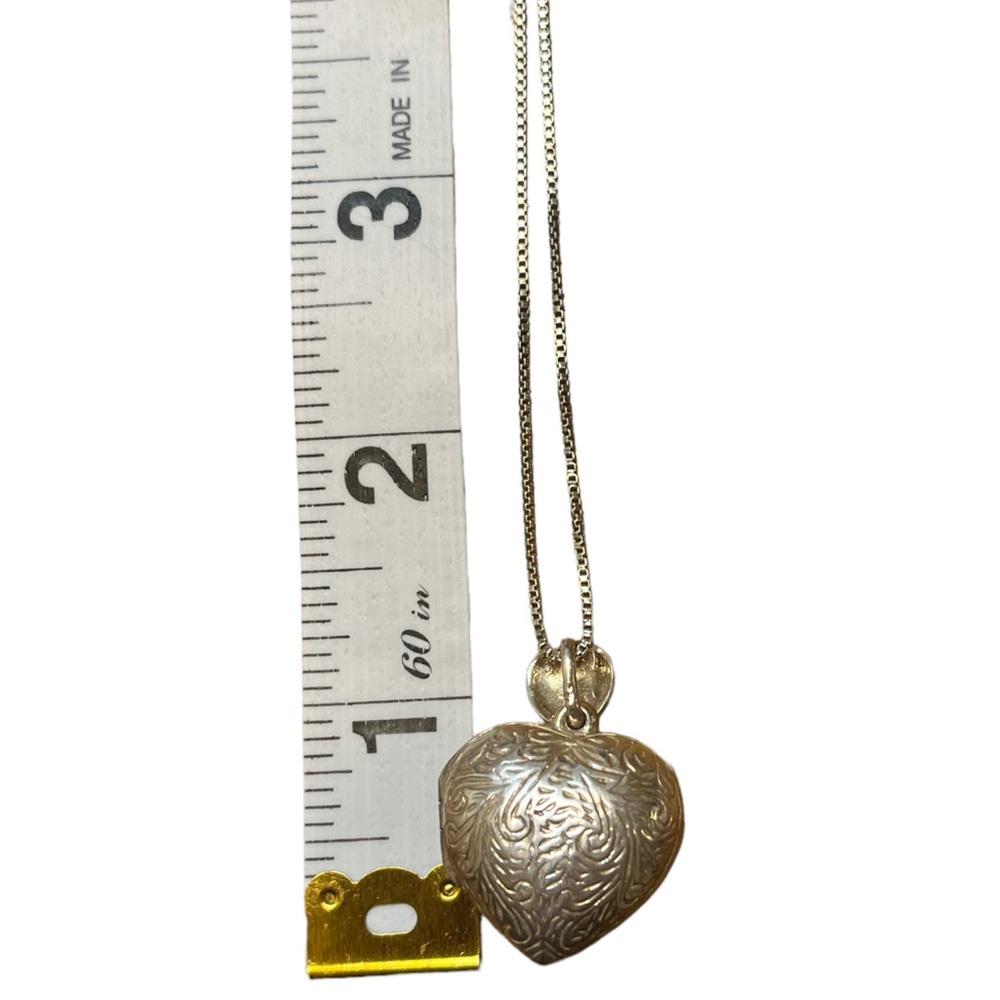 FAS Sterling Marcasite Heart Locket Pendent with Chain - Picture 3 of 3